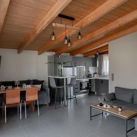 Deluxe Διαμερισμα Appartement Patras Buitenkant foto