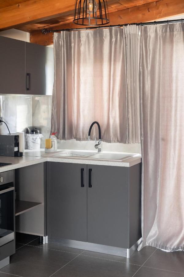 Deluxe Διαμερισμα Appartement Patras Buitenkant foto