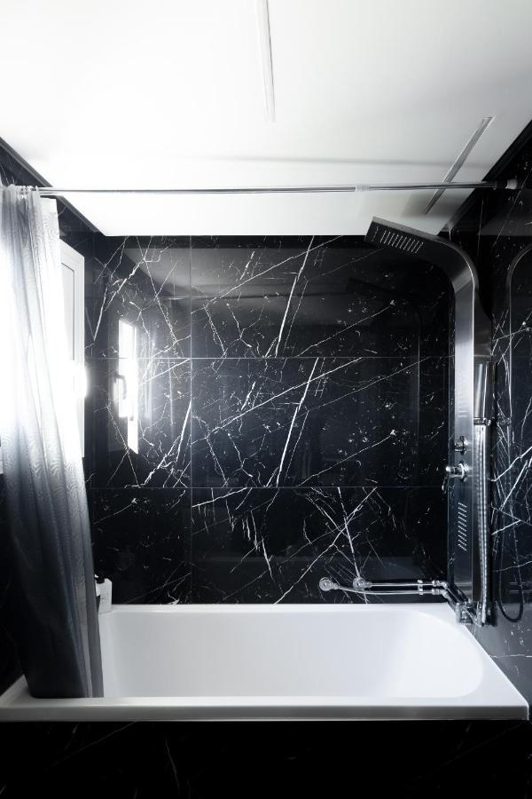 Deluxe Διαμερισμα Appartement Patras Buitenkant foto